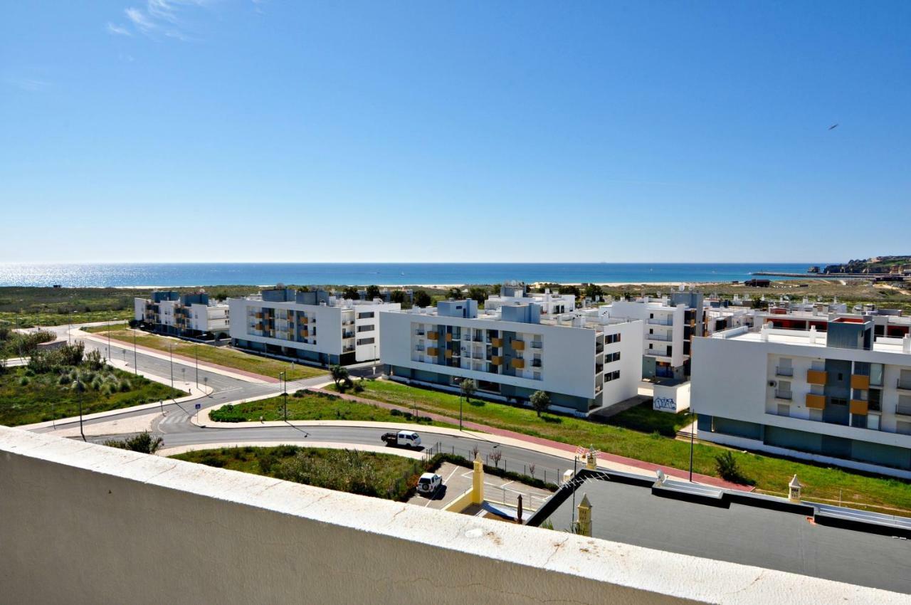 Vue panoramique sur mer Condominio Do mar Lagos Exterior foto